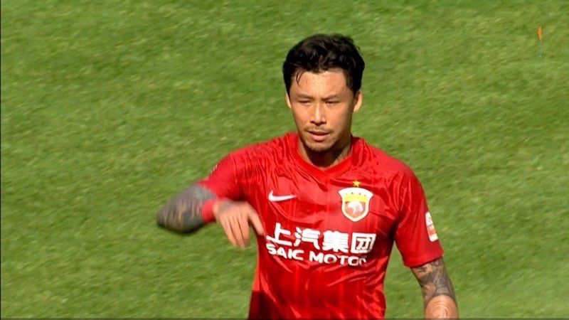 图片报：曼联米兰纽卡马竞有意吉拉西，阿森纳目前与他没联系　德媒《图片报》报道称，尽管有多家欧洲豪强球队对斯图加特前锋吉拉西感兴趣，但阿森纳目前并不属于其中。
